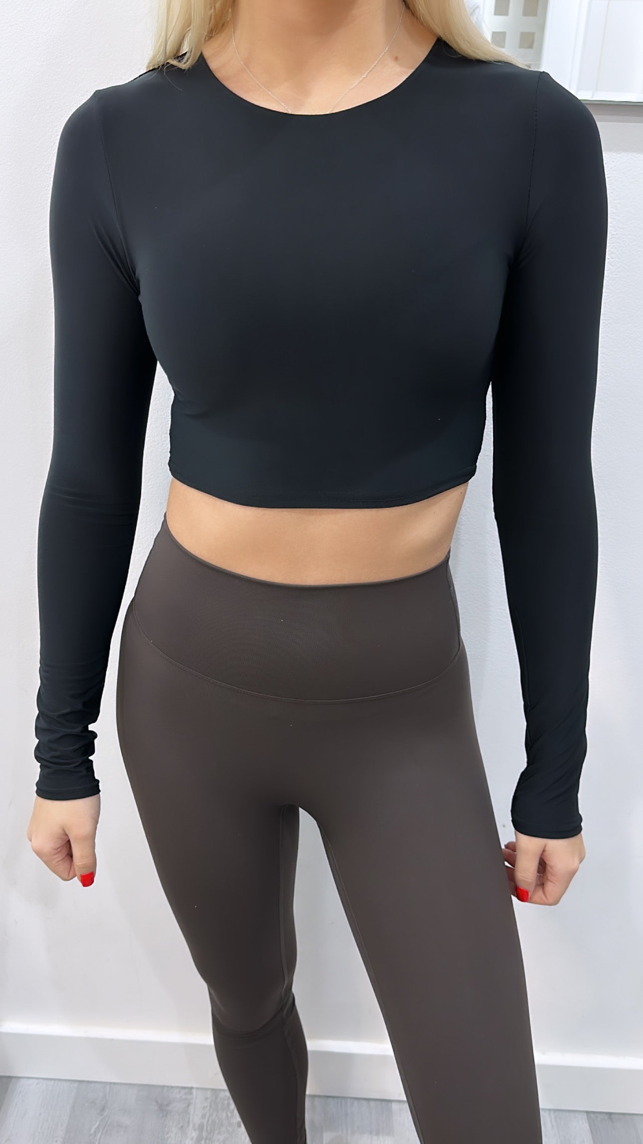 Black Sculpt Top