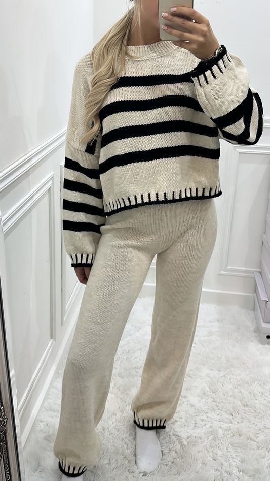 Cream & Black & Knit Trouser Set