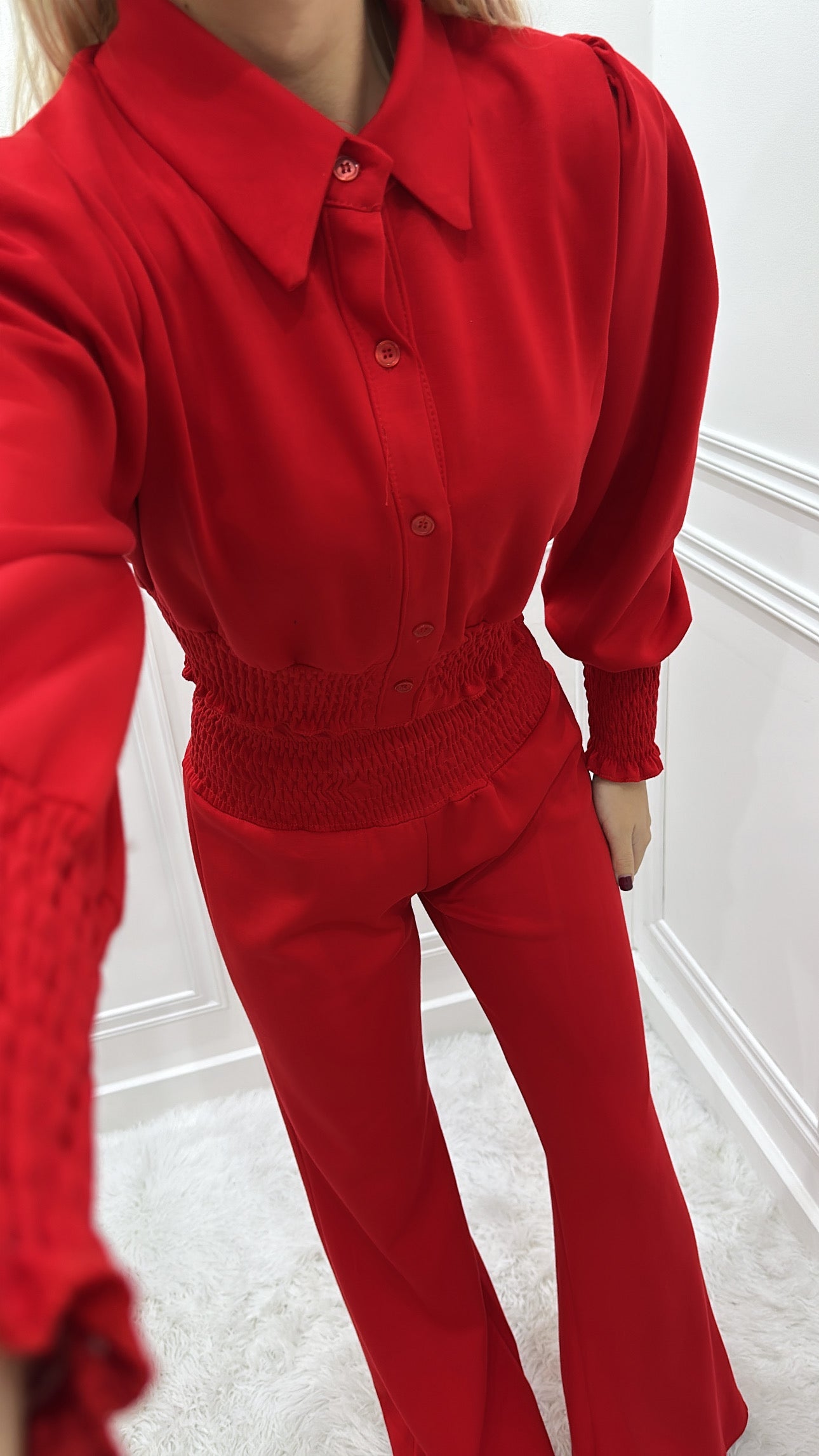 Red Buttoned Lounge Set